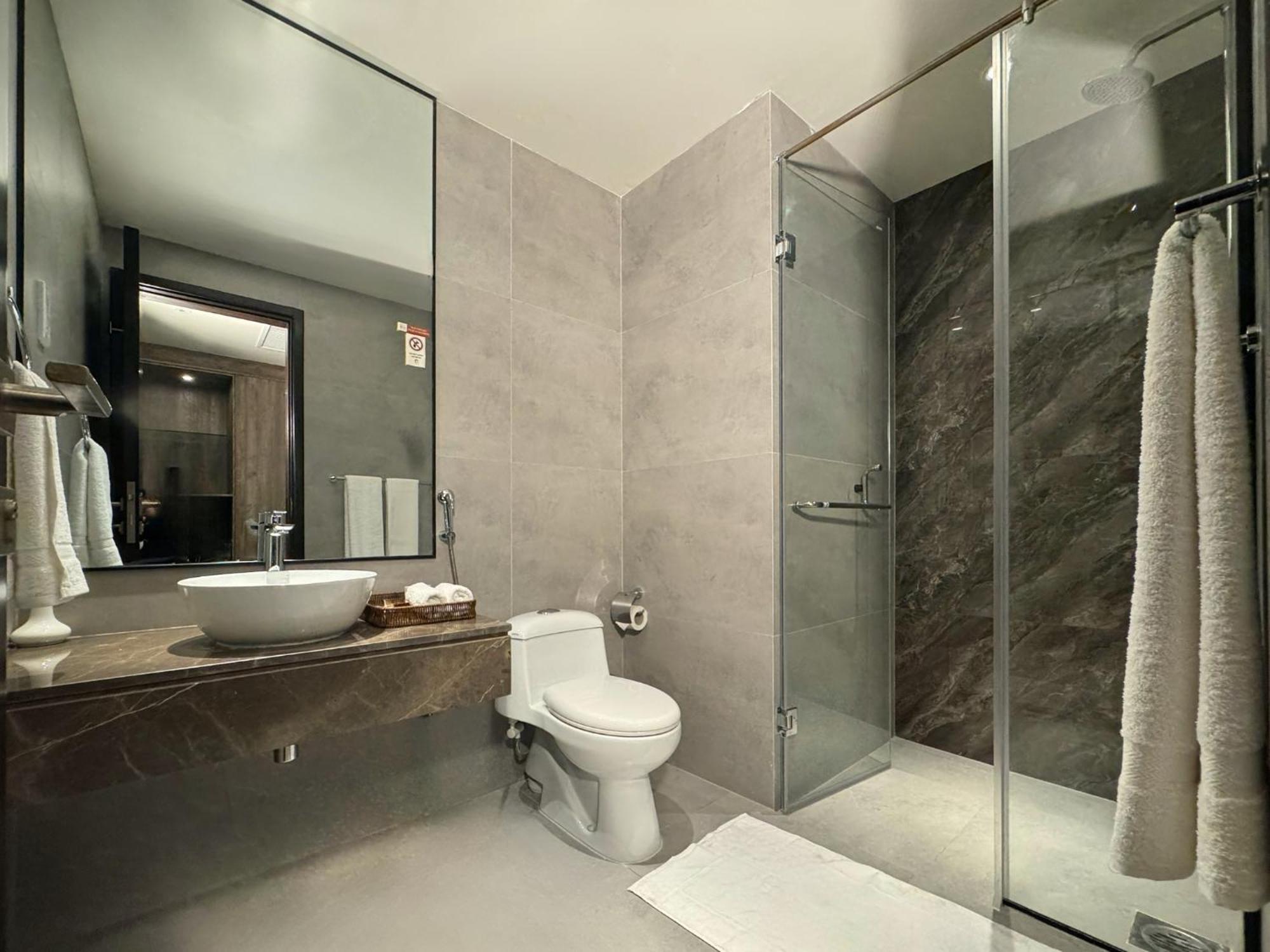 Hotel One Vogue Mall 35 ราวัลปินดี ภายนอก รูปภาพ