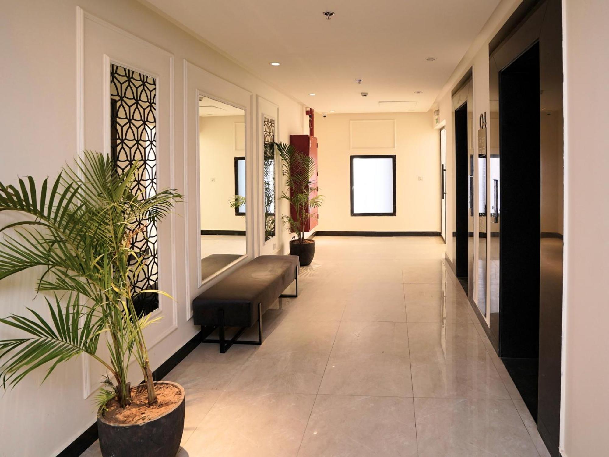 Hotel One Vogue Mall 35 ราวัลปินดี ภายนอก รูปภาพ